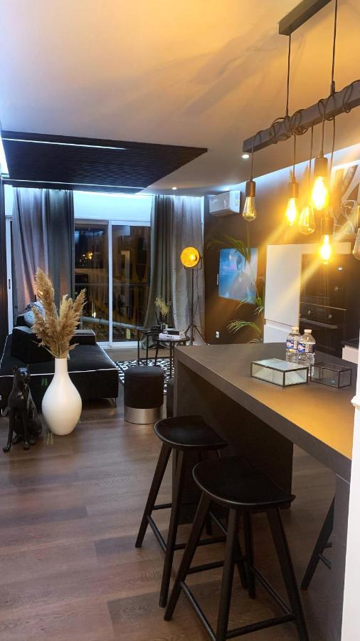 Appartement Vue Port Et Acces Direct Mer, Centre Ville De La Grande Motte Pres De Montpellier 外观 照片